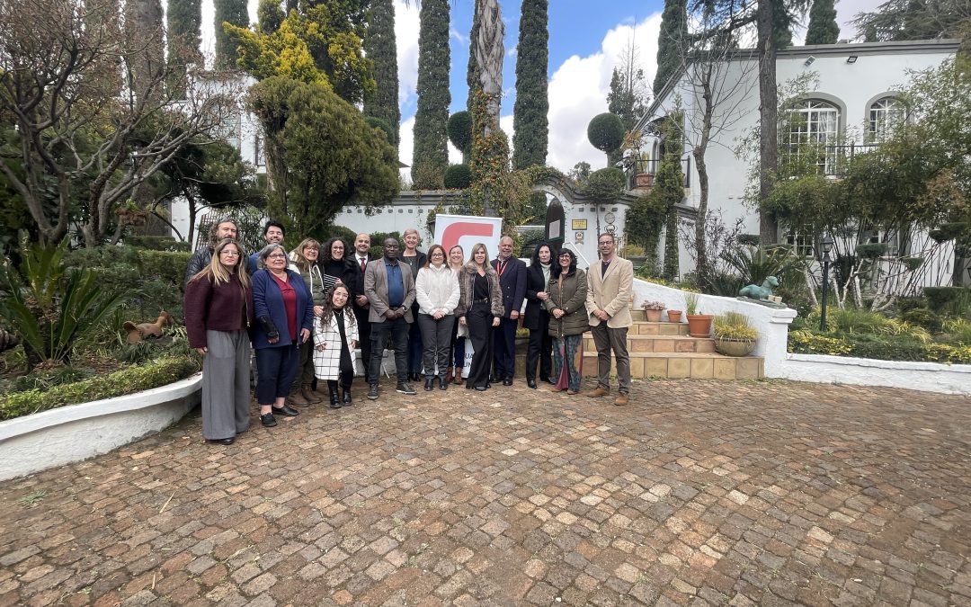 Formação CEPE: O ensino de segundas línguas adicionais no contexto sul-africano